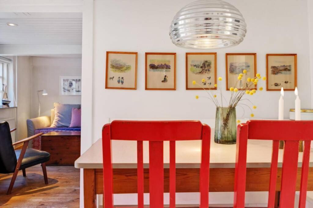 Hyggeligt Gammelt Fiskerhus I Marstal Villa Buitenkant foto